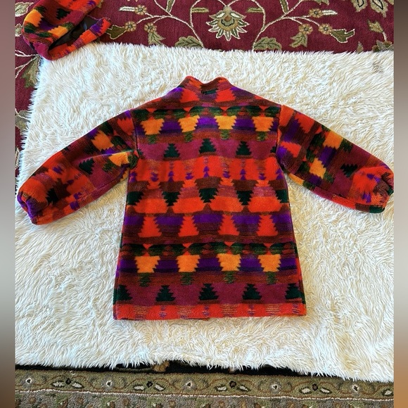 Vintage Monterey Fashions fleece faux fur Aztec southwest coat. Medium - Picture 10 of 12